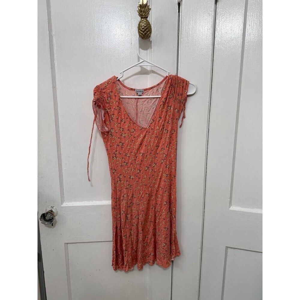 Love fire women’s size medium floral mini dress